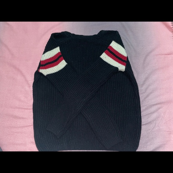 Knitted Sweater - Picture 2 of 5